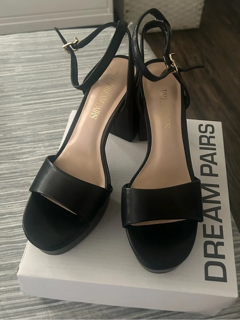 Dream Pairs Black Block Heel Sandals with Ankle Strap and Wide Front Band